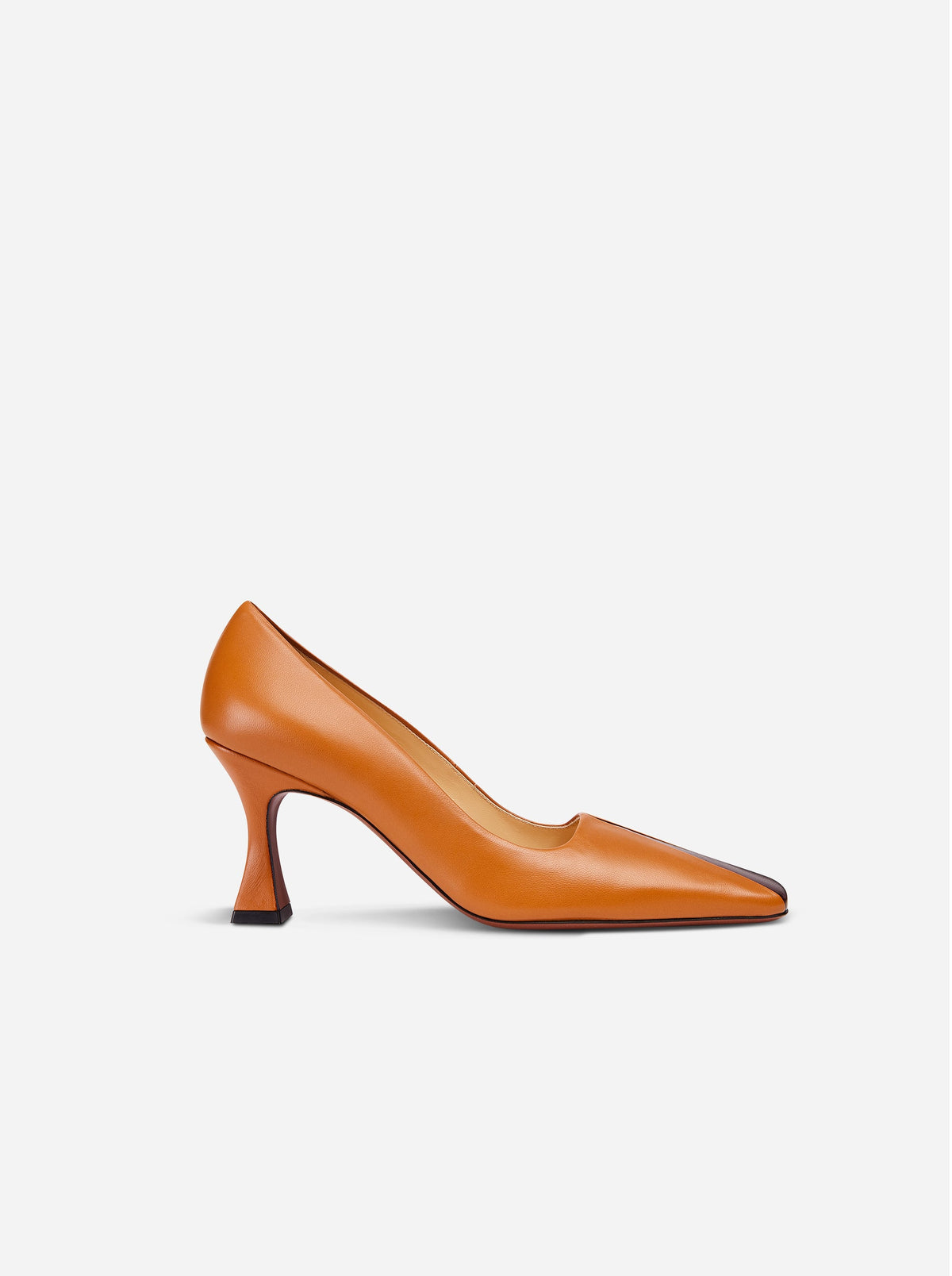 Manu Atelier Duck Pumps in Orange Camel & Cabernet