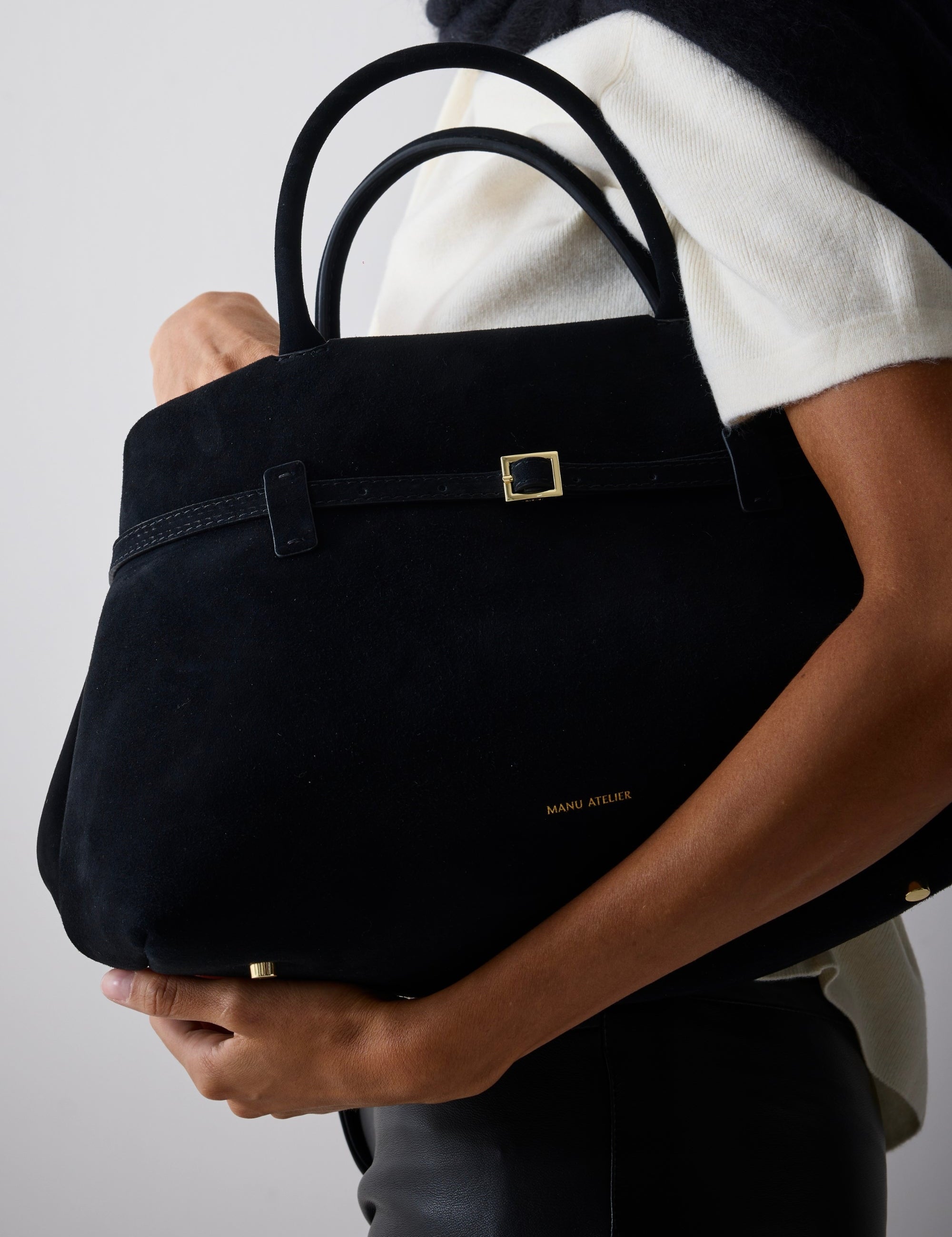 Le cambon 35 black suede on model